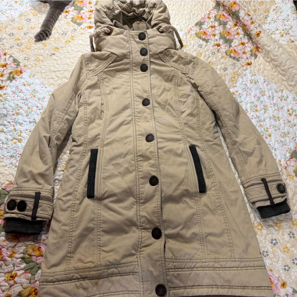 Black Rivet Tan and Brown Snow Jacket